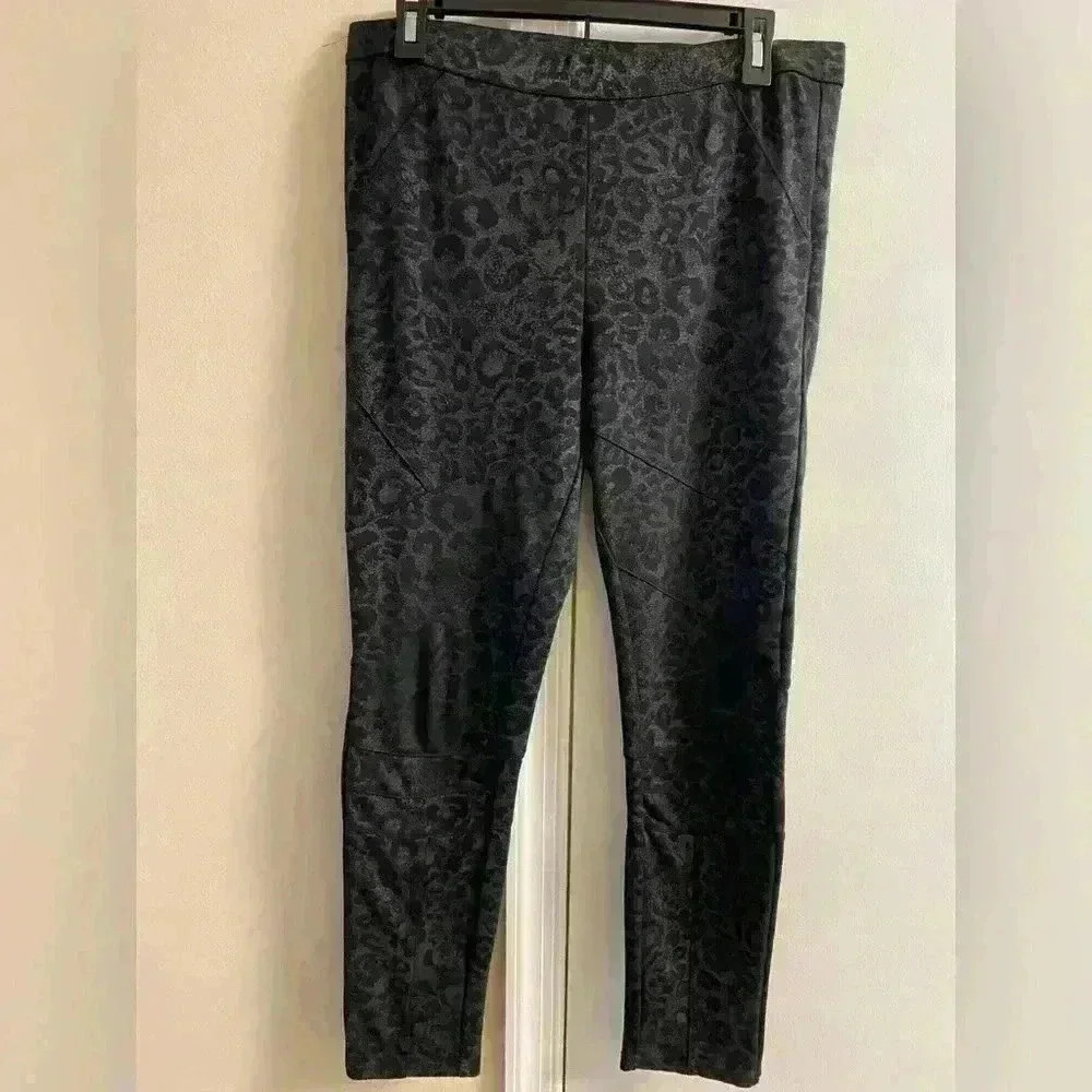 Free People Animal Print High Rise Leggings‎ Medium